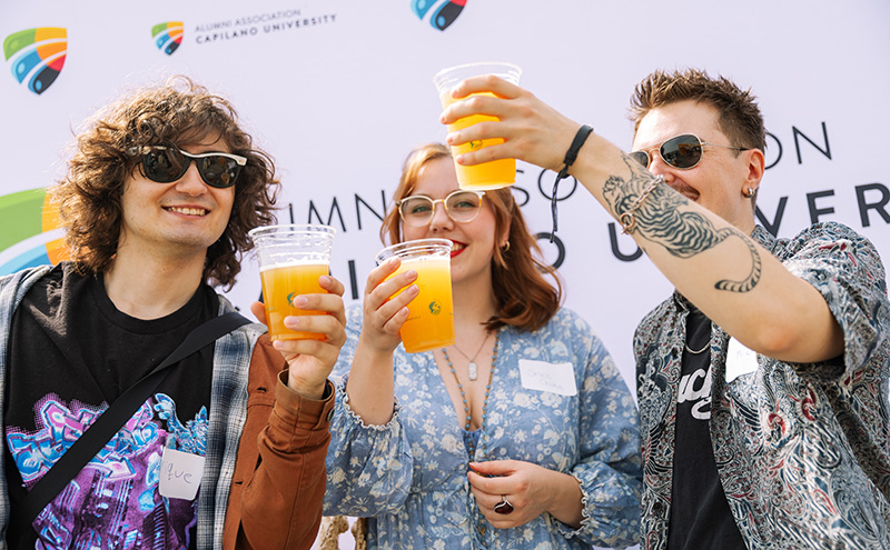 Alumni Social Mixer photo